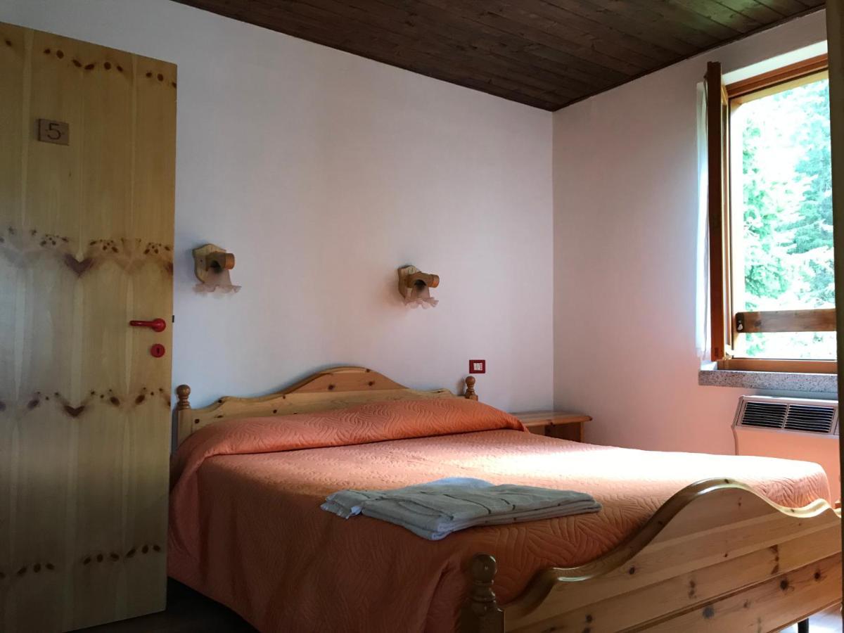 Rifugio Stella Alpina Hotel Saviore dell'Adamello Ngoại thất bức ảnh